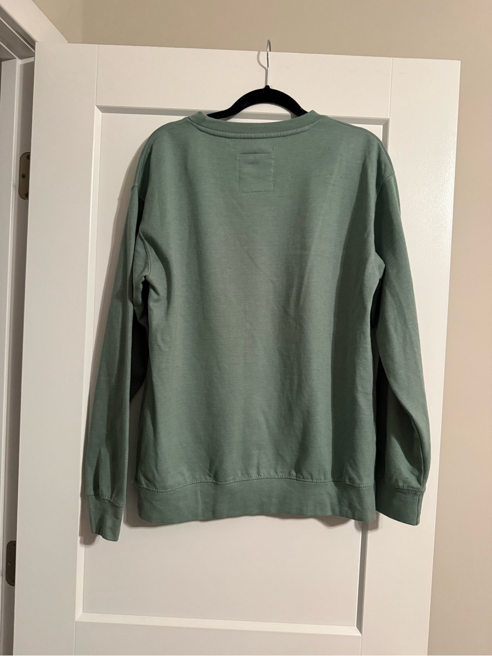 NEW YORK Sweater - Sage Green - Picture 2 of 3